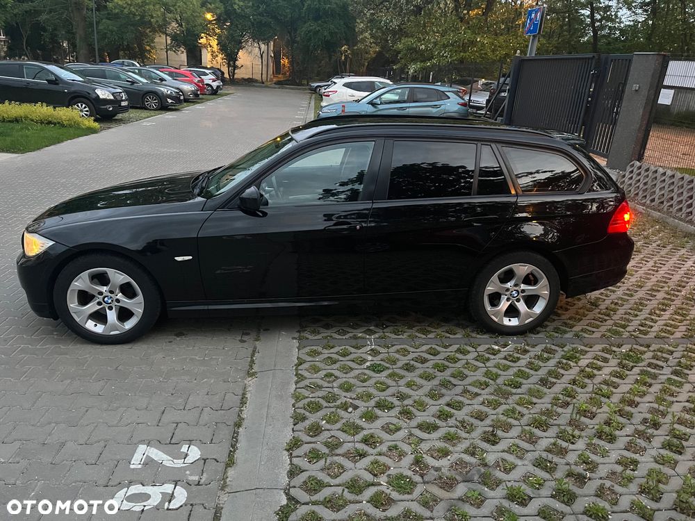 BMW Seria 3 318d - 18