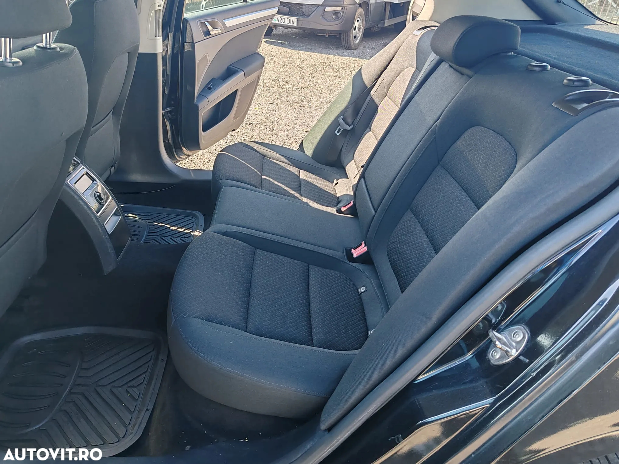 Skoda Superb 2.0 TDI Ambition - 11