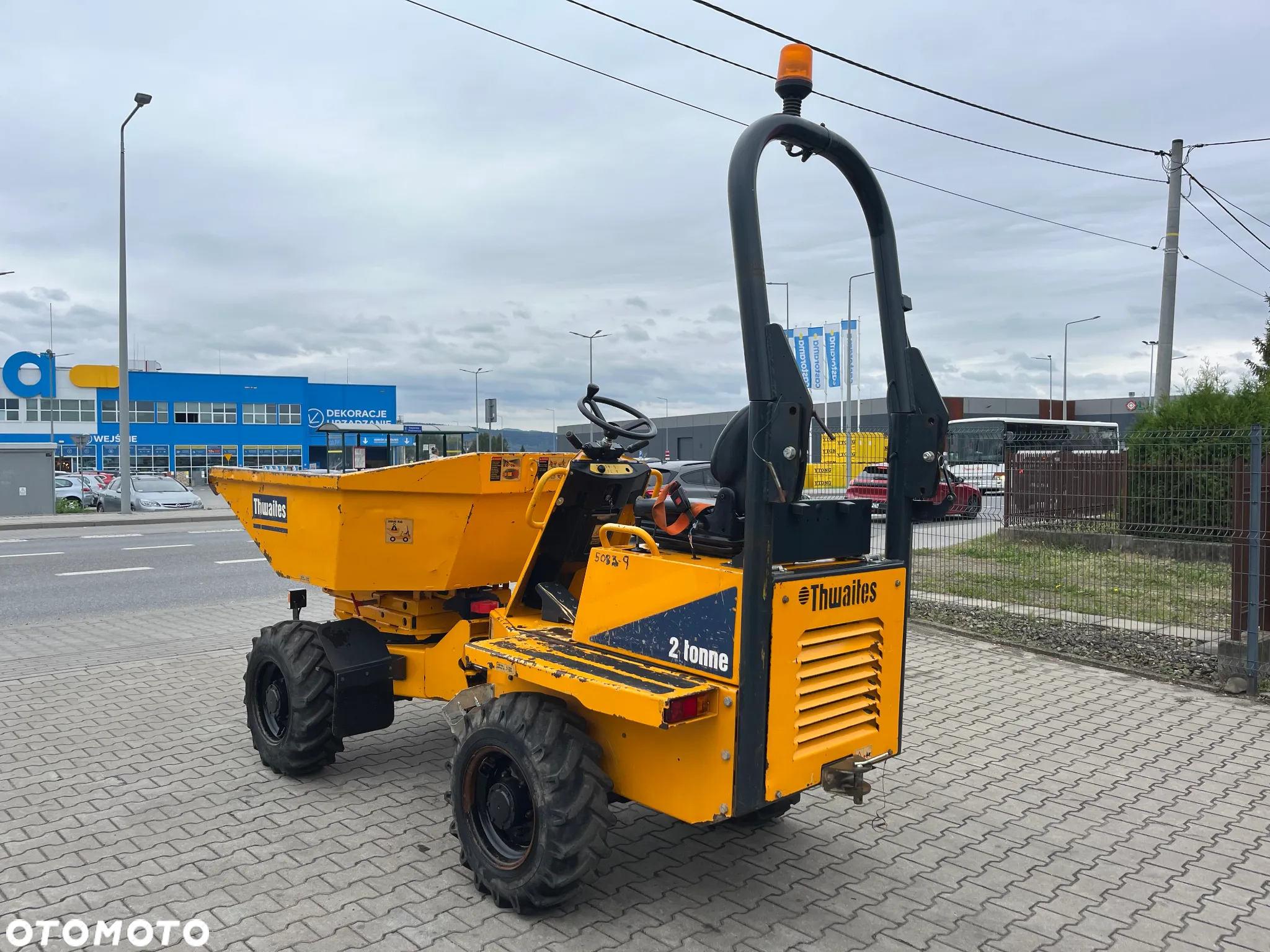 Thwaites Mach 471 2 Tonne Hydrostatic - 7
