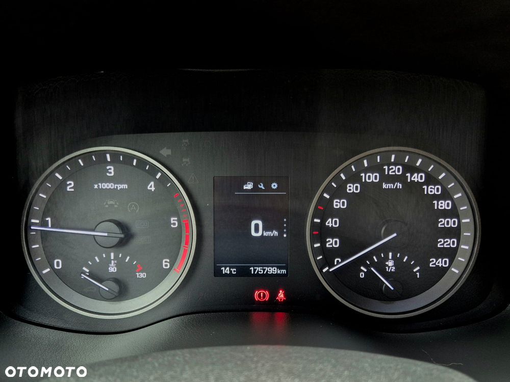 Hyundai Tucson 1.7 CRDI BlueDrive Classic 2WD - 12