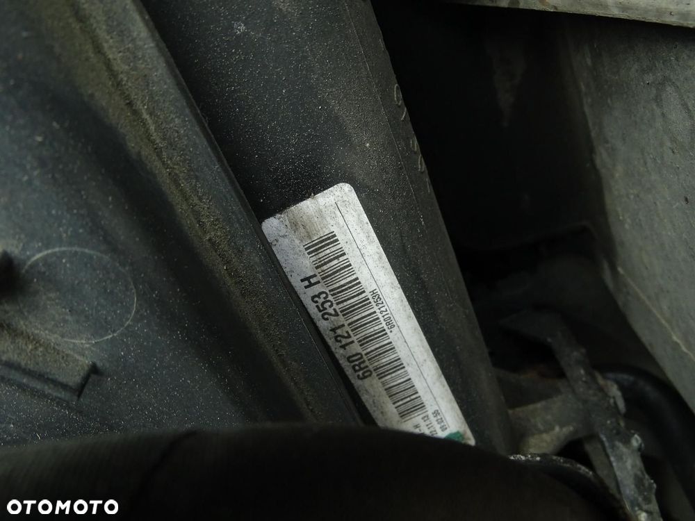 PAS PRZEDNI KOMPLETNY CHŁODNICE BELKA 2.0 TDI AUDI A1 8X 10-15r - 15