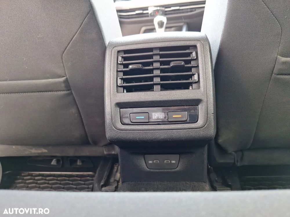 Volkswagen Golf 1.5 TSI Comfortline - 18