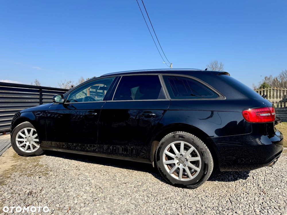 Audi A4 Avant 2.0 TDI DPF Attraction - 12