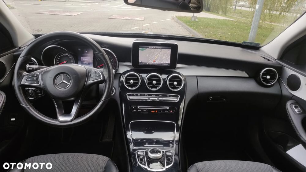 Mercedes-Benz Klasa C 160 9G-TRONIC - 8