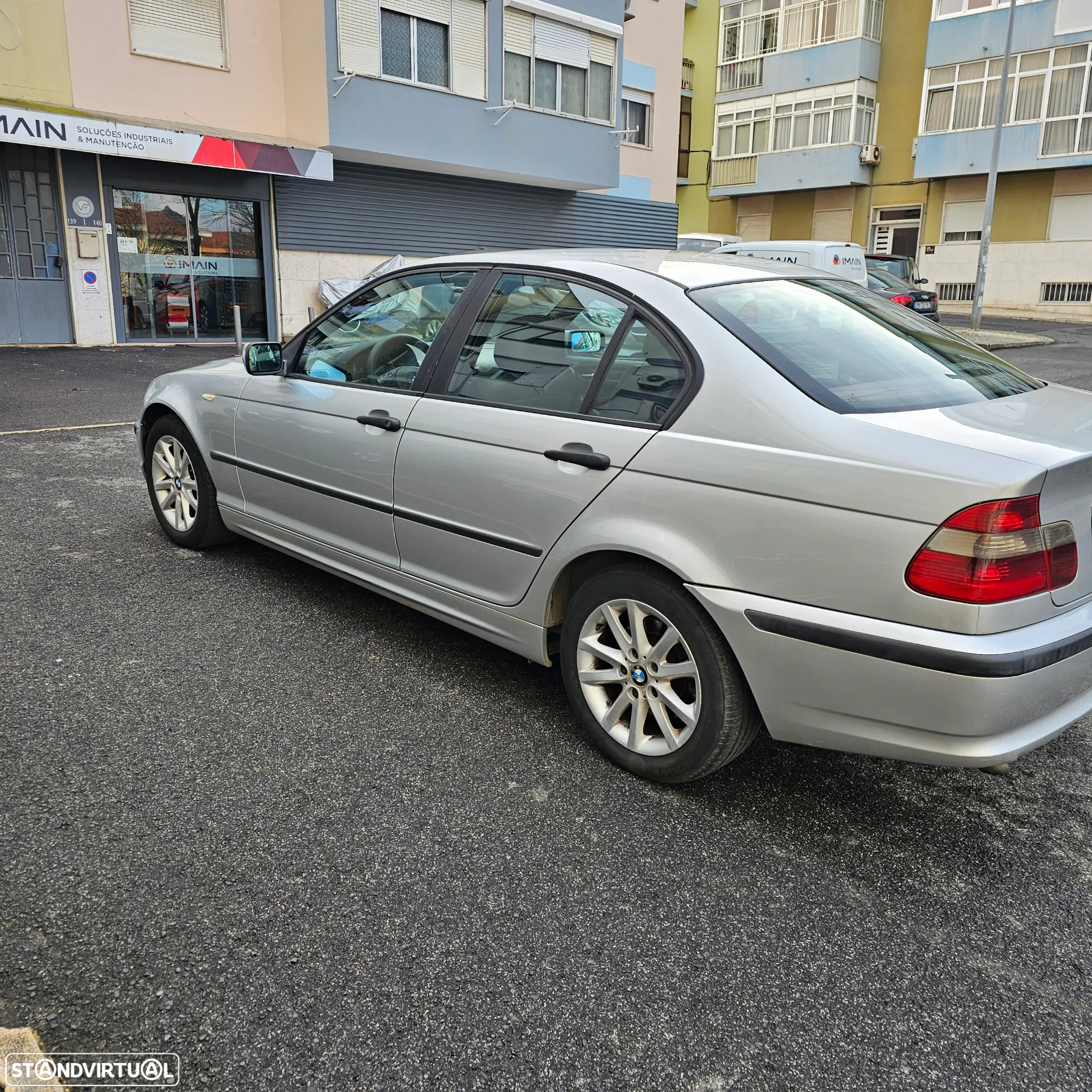 BMW 320 d - 8