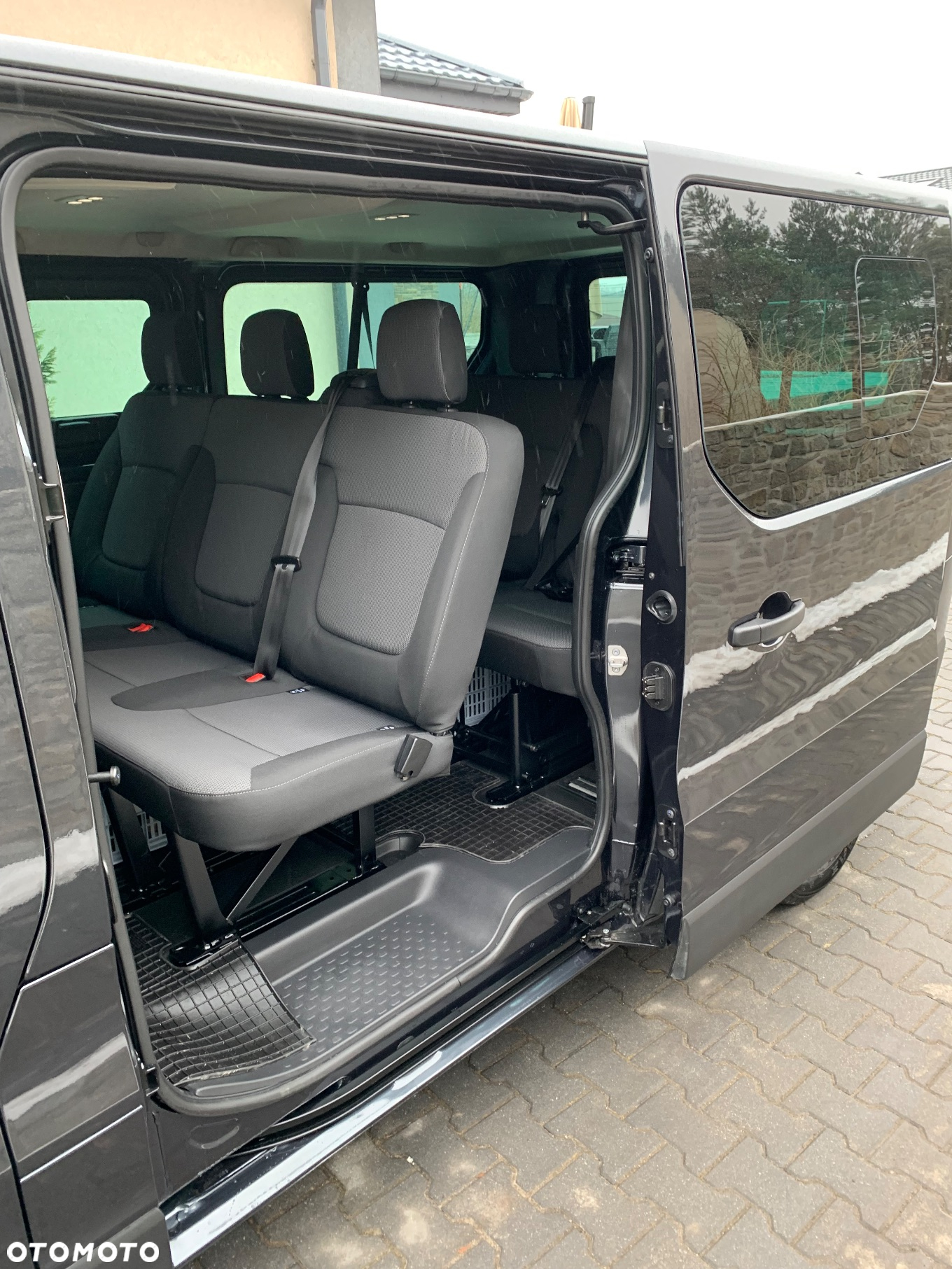 Renault Trafic SpaceClass 2.0 dCi Escapade EDC - 6