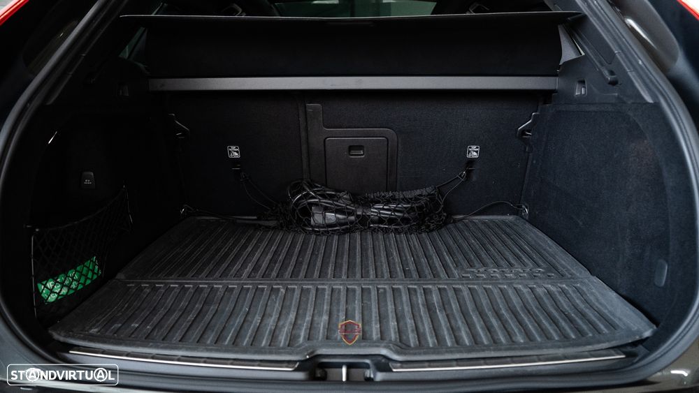 Volvo XC 60 2.0 T8 PHEV Polestar Engineered AWD - 42