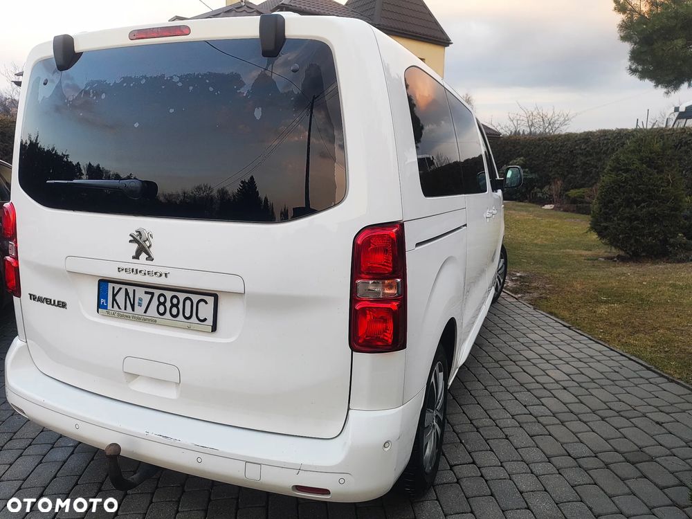Peugeot Traveller - 4