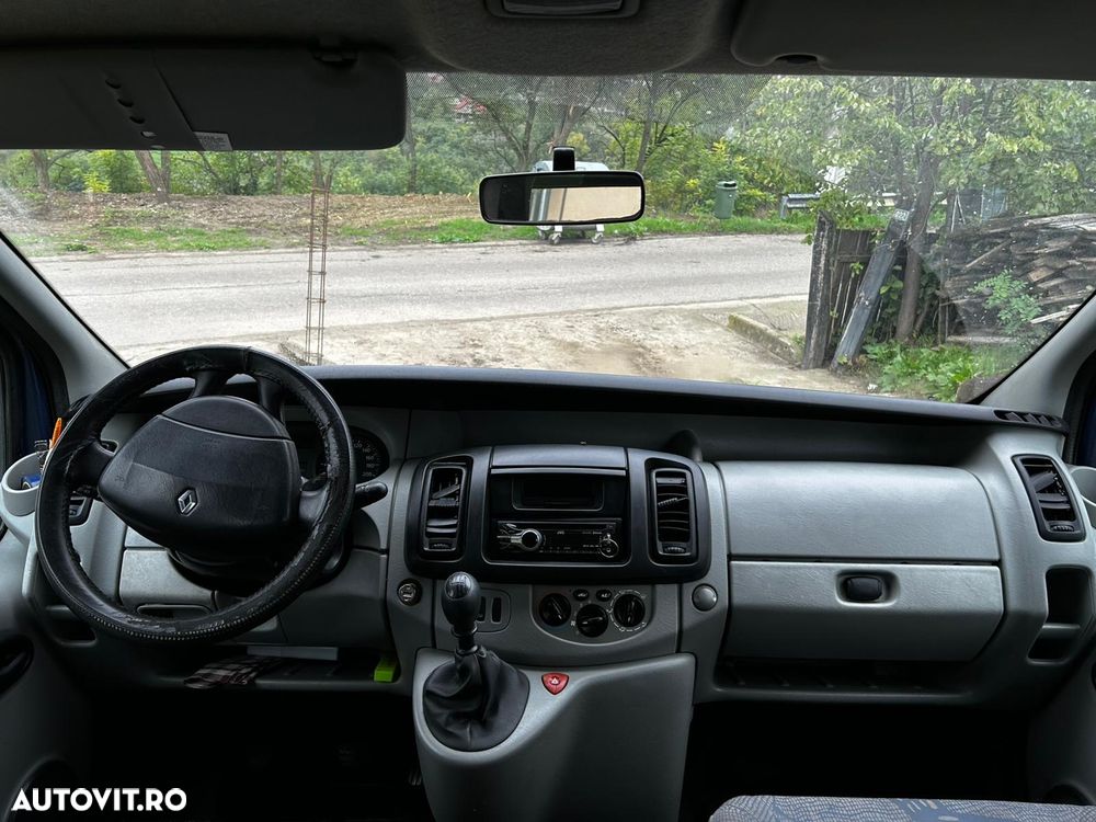 Renault 5 locuri si marfa - 5