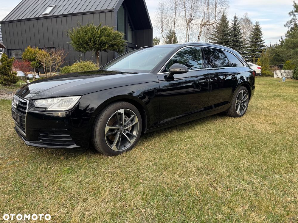 Audi A4 Avant 2.0 TDI ultra S tronic - 2