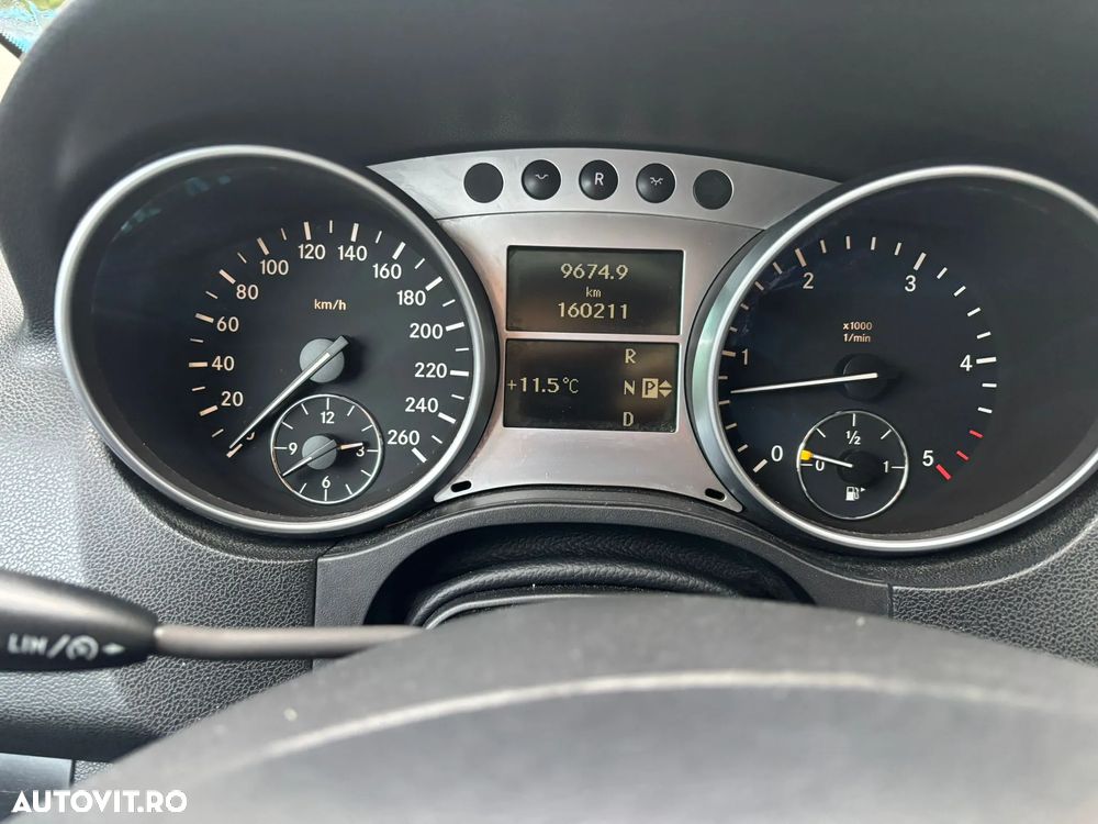 Mercedes-Benz ML - 7