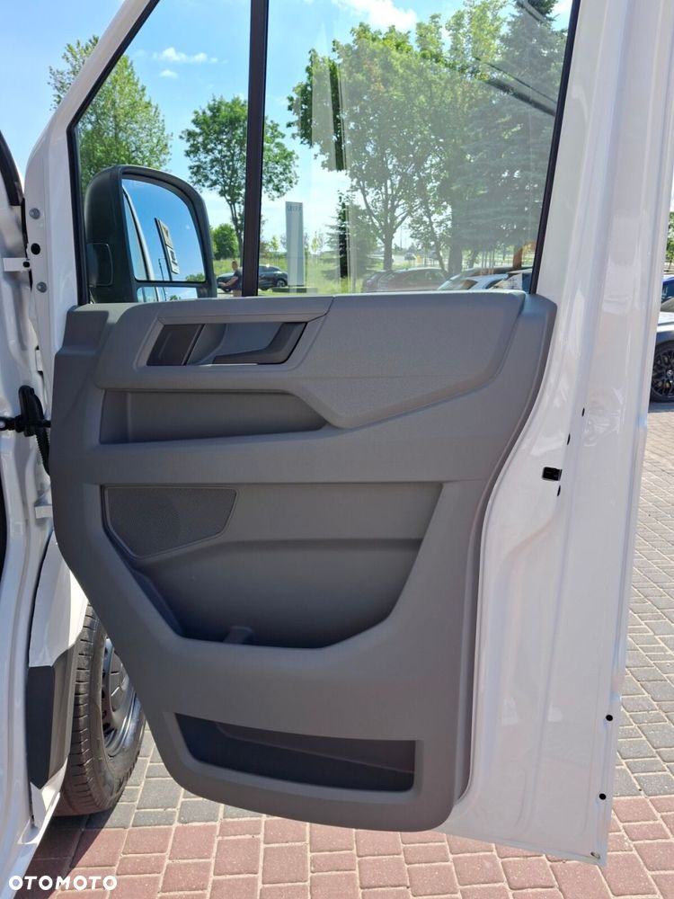 Volkswagen Crafter - 27