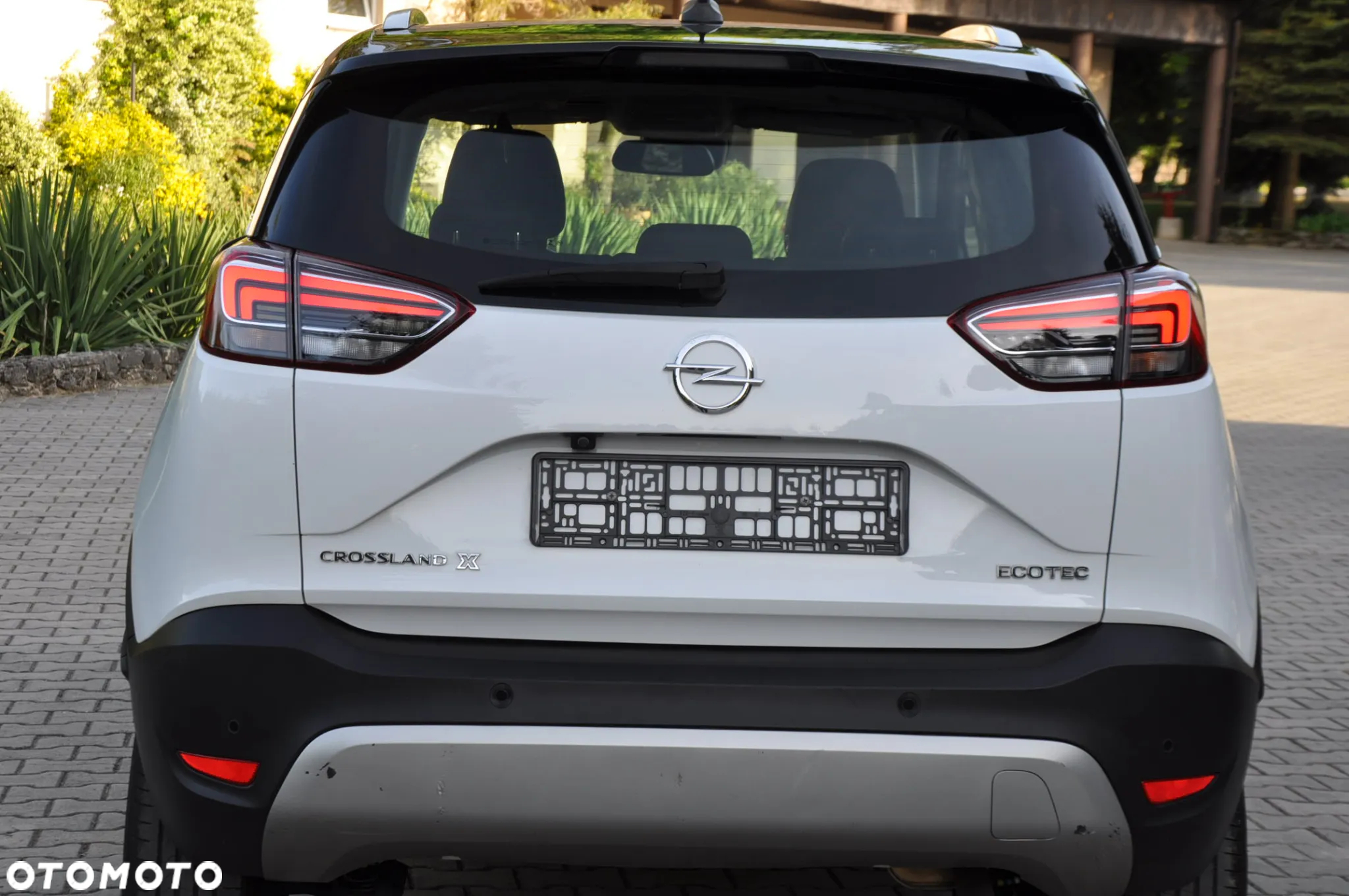Opel Crossland X 1.2 120 Lat - 6