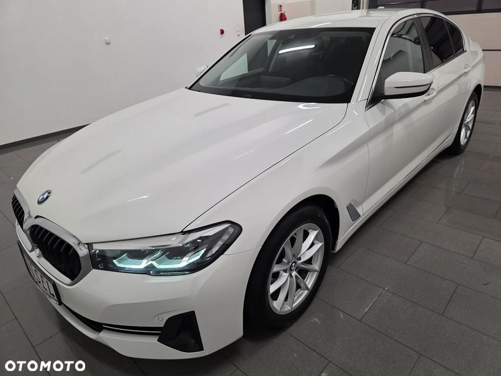 BMW Seria 5 518d mHEV Luxury Line sport - 34