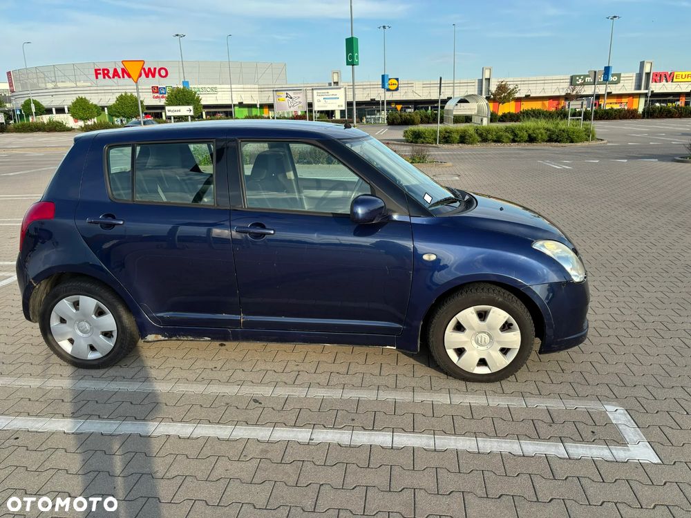 Suzuki Swift - 5