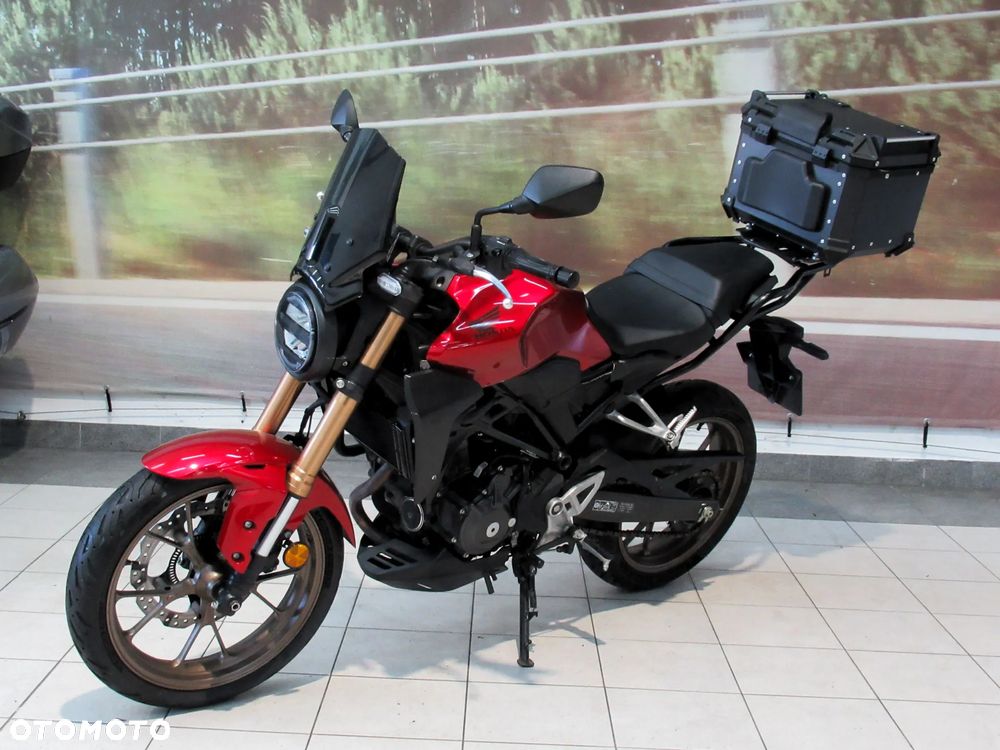 Honda CB - 3