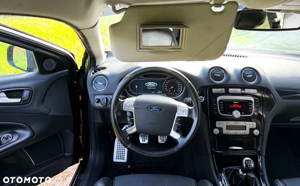 Ford Mondeo 2.0 TDCi Champions Edition - 28
