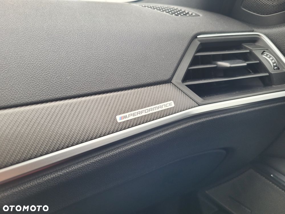 BMW Seria 3 - 32
