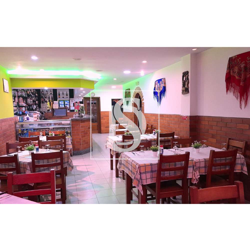 Trespasse de restaurante no Centro Histórico de Viana do Castelo - Grande imagem: 2/15