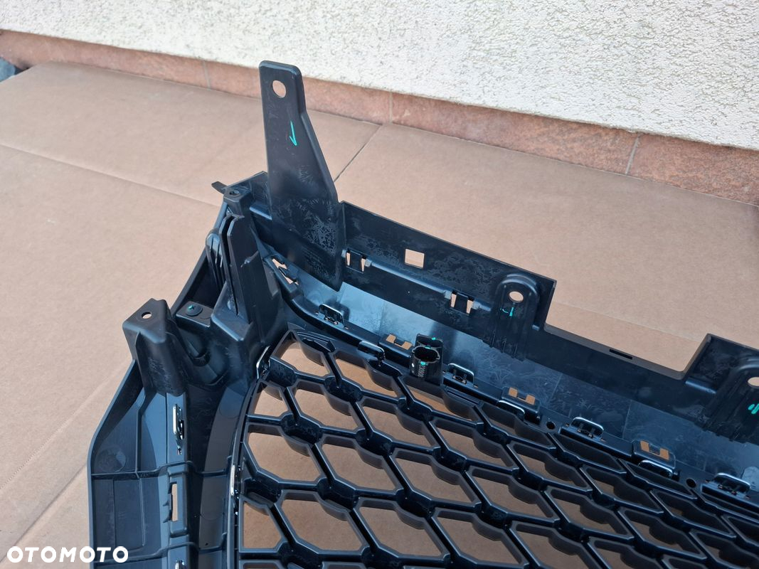 GRILL ATRAPA MG ZS KAMERA ORYGINAŁ ŁADNY STAB - 6