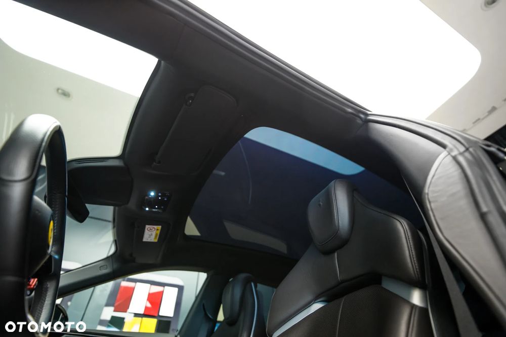 Ferrari Purosangue - 38