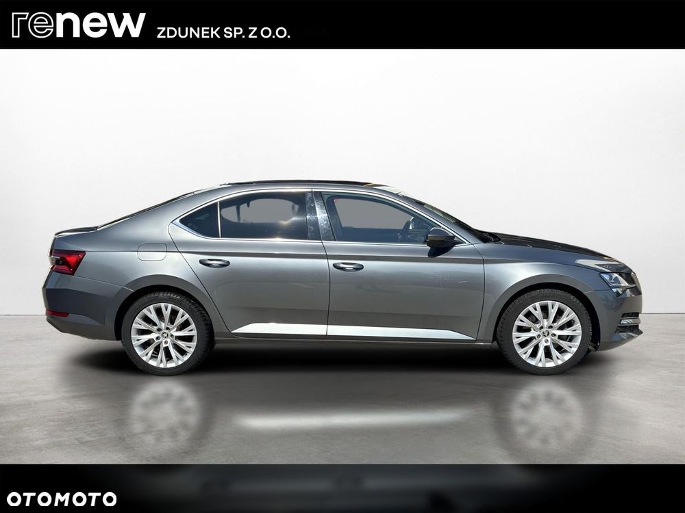 Skoda Superb 2.0 TSI Style DSG - 7
