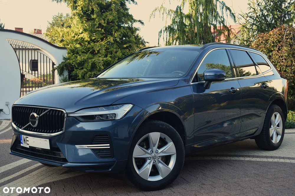 Volvo XC 60 B4 B Momentum Pro - 18
