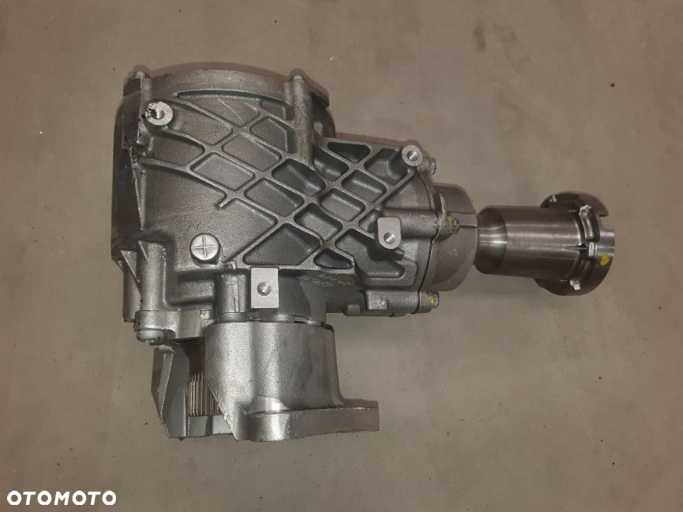 REDUKTOR SKRZYNI PRZEKŁADNIA KĄTOWA FORD KUGA CV61-7L486-CA - 1