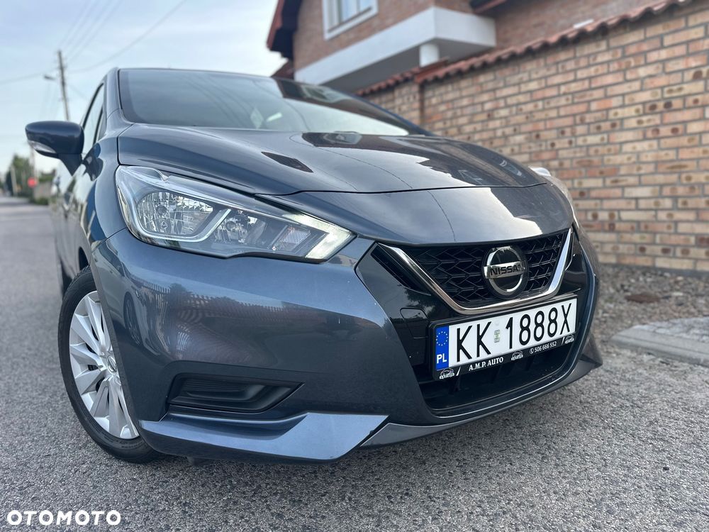 Nissan Micra - 1