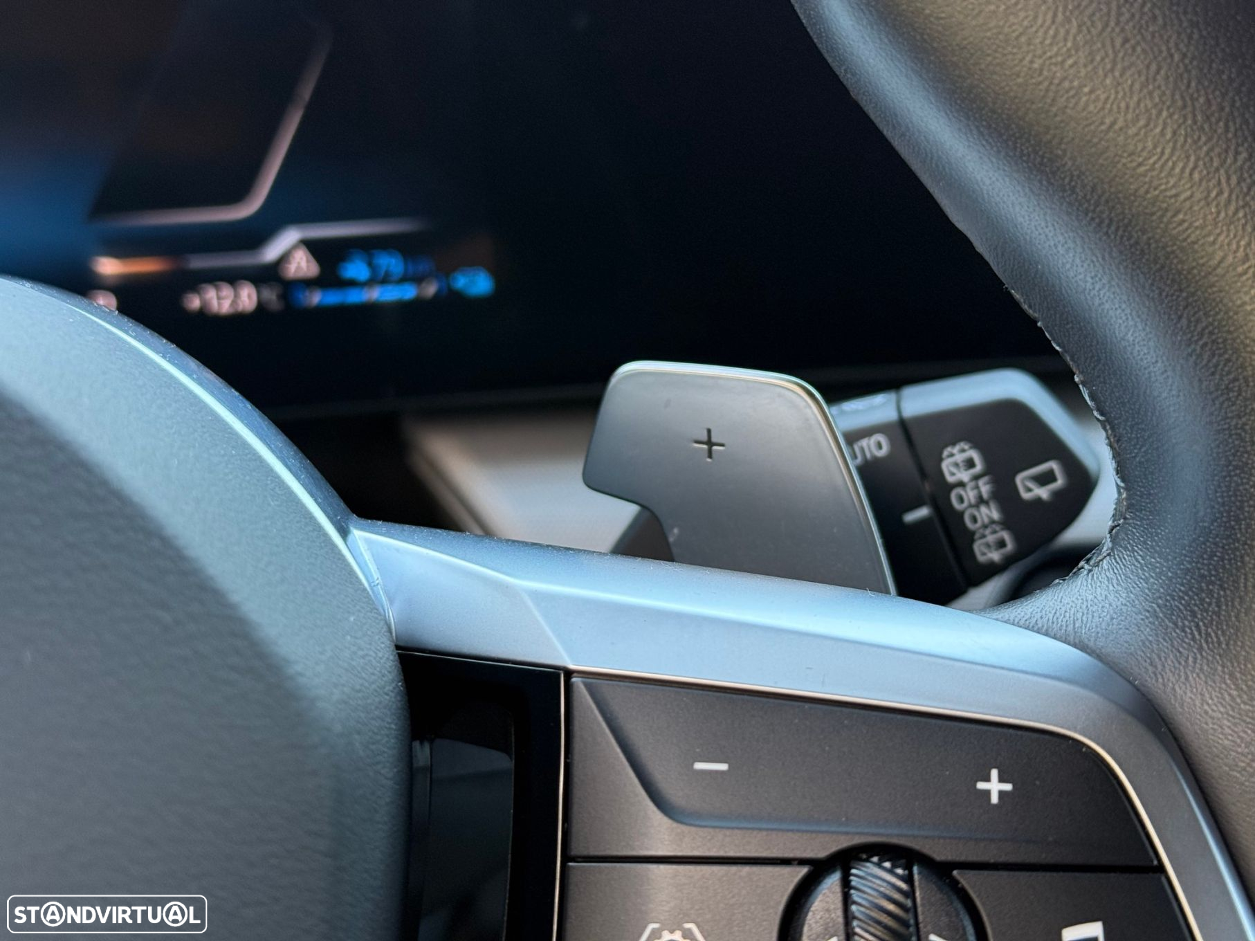 BMW 225xe Active Tourer - 42