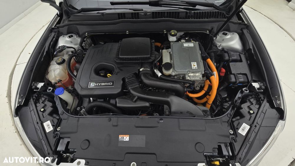 Ford Mondeo 2.0 HEV Trend - 24