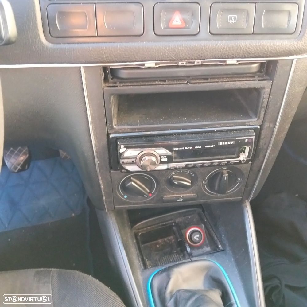 VW Golf - 7