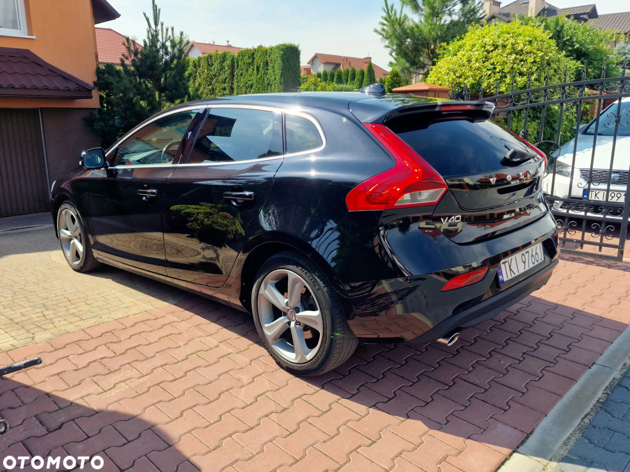 Volvo V40 D4 Summum - 11