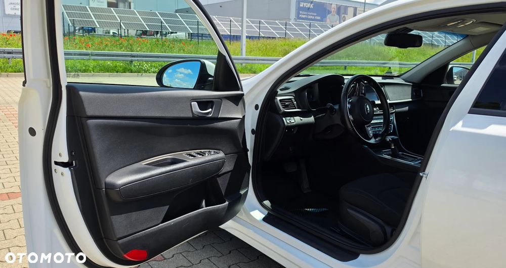 Kia Optima 1.6 T-GDI M DCT - 10