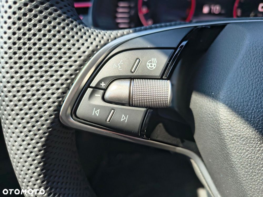 Skoda Kamiq 1.5 TSI Monte Carlo - 22