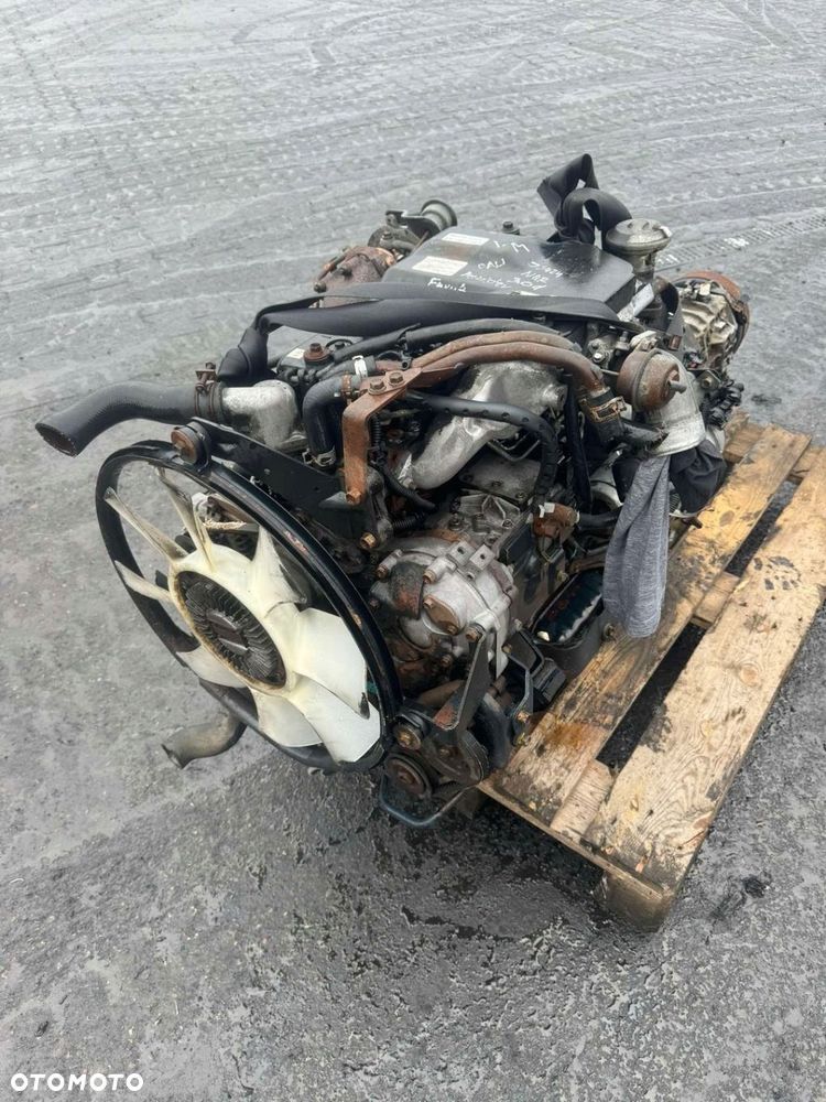 Silnik KOMPLETNY Isuzu Grafter NQR NPR 2.8 td E3 2005 4JB1 Zwykła Pompa - 1