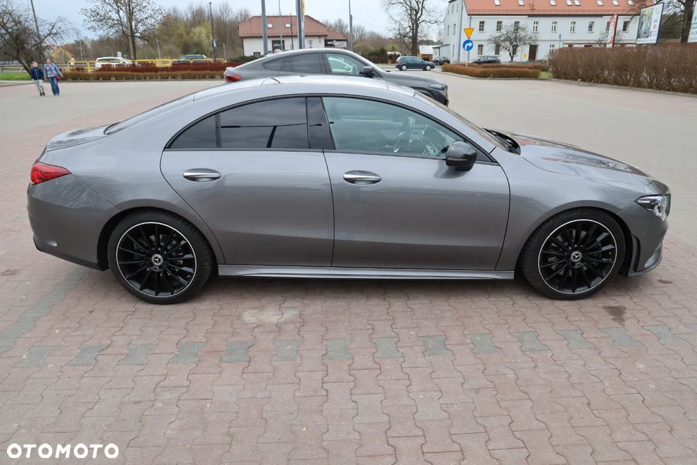 Mercedes-Benz CLA 220 4-Matic AMG Line 7G-DCT - 26