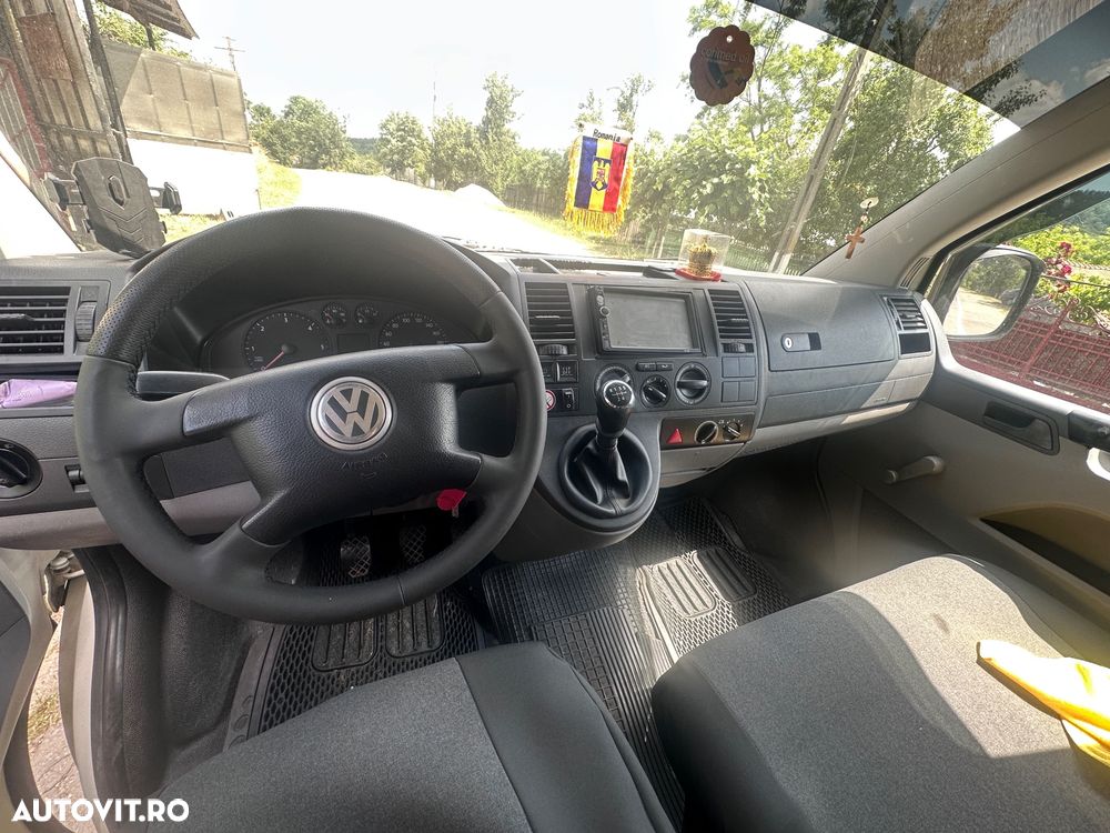 Volkswagen Transporter - 8