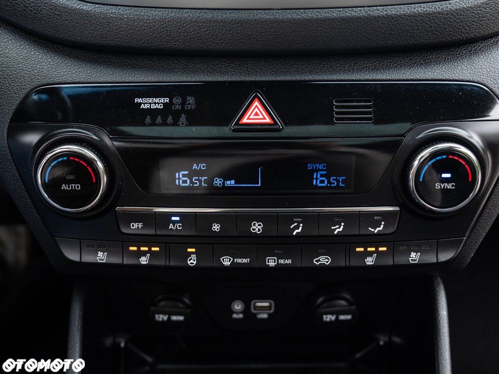 Hyundai Tucson blue 1.7 CRDi 2WD DCT Premium - 39