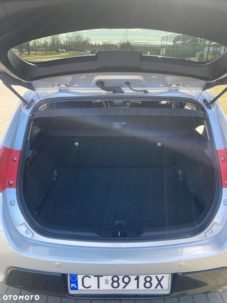 Toyota Auris 2.0 D-4D Prestige - 7