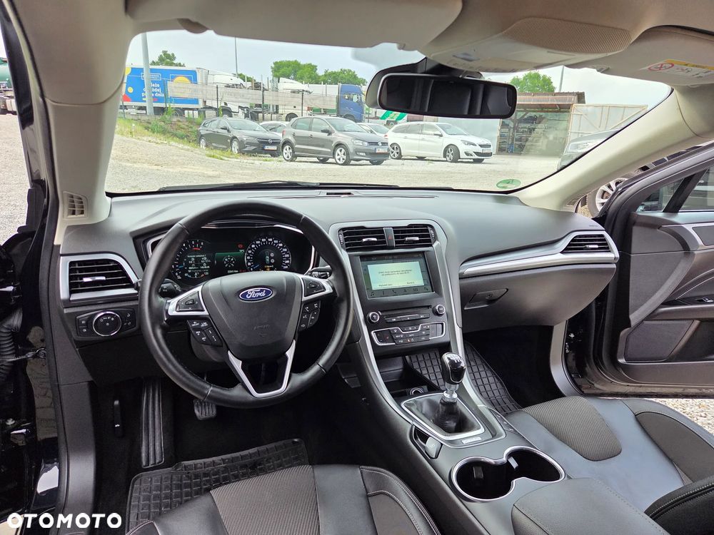 Ford Mondeo 2.0 TDCi STart-Stopp Titanium - 18