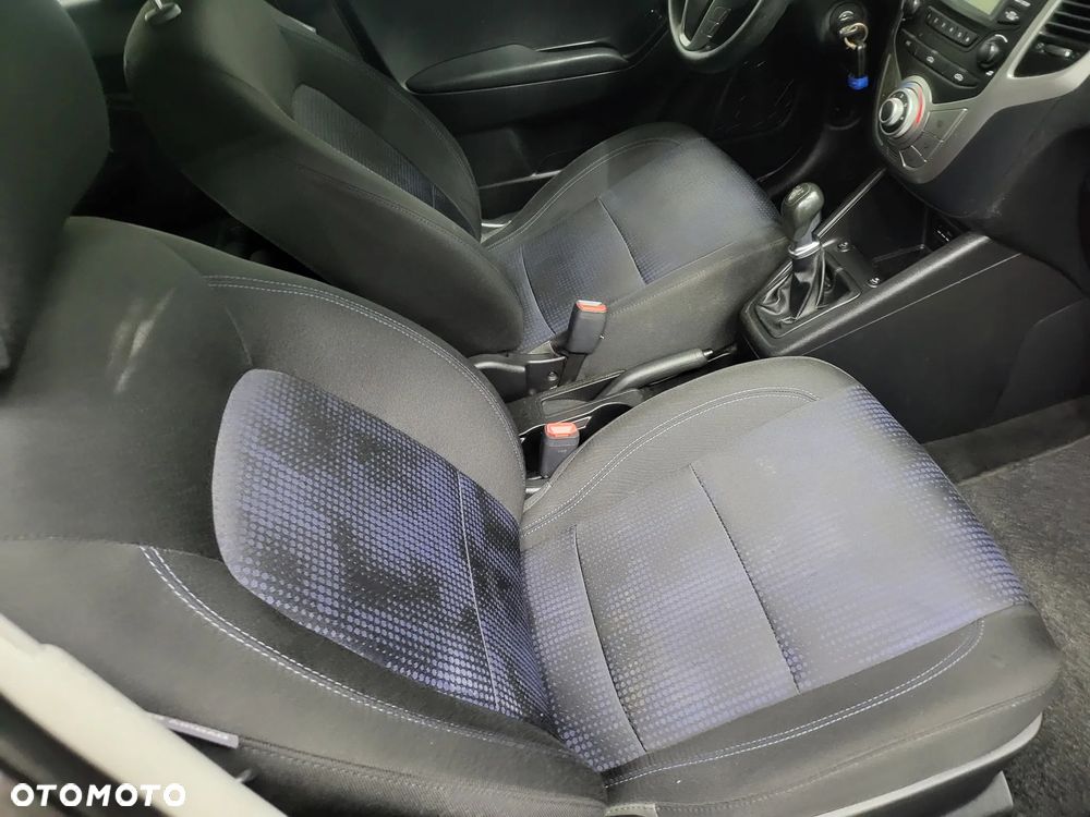 Hyundai ix20 1.4 Blue Classic - 16