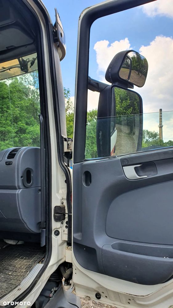 Scania P270 4x2 - 20