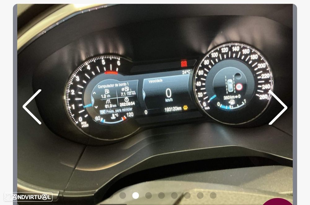 Ford S-Max - 8