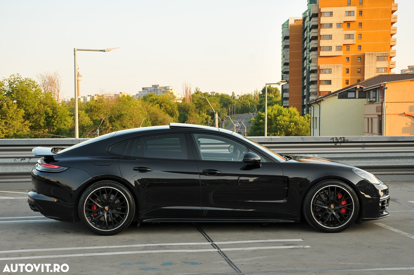 Porsche Panamera - 19