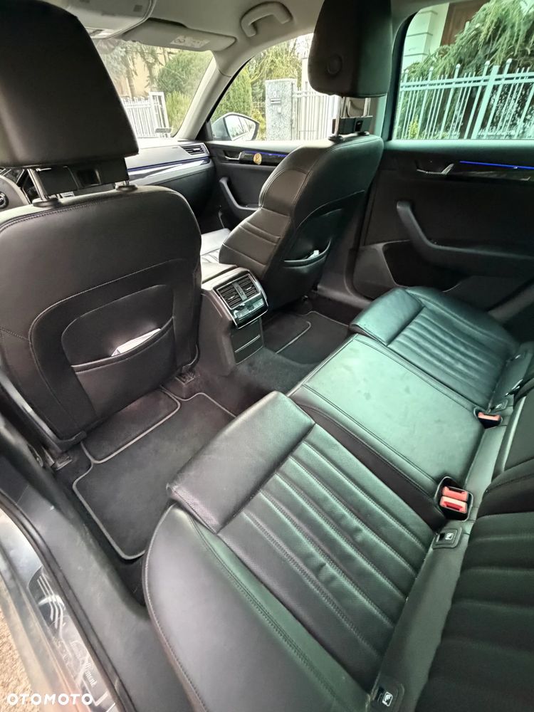 Skoda Superb 2.0 TDI 4x4 L&K DSG - 5