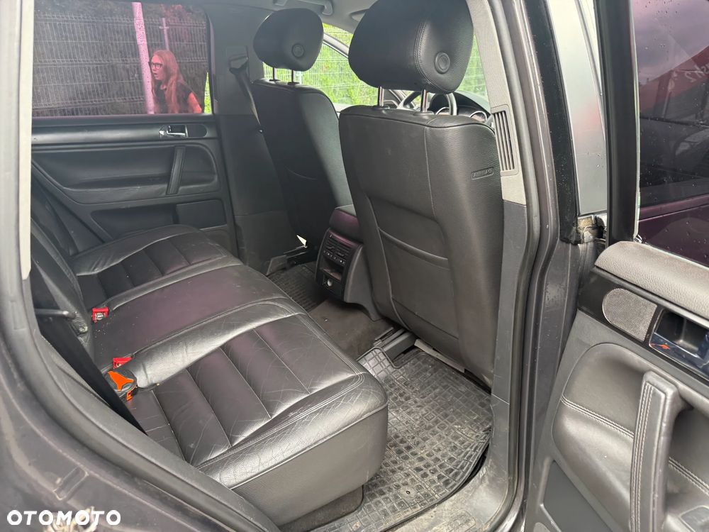 Volkswagen Touareg - 14