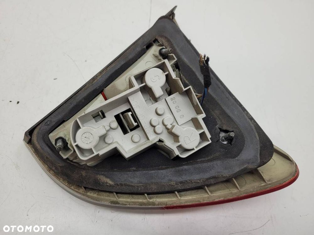 LAMPA TYŁ PRAWA TYLNA KOMPLET BMW 3 E46 TOURING KOMBI EUROPA - 7
