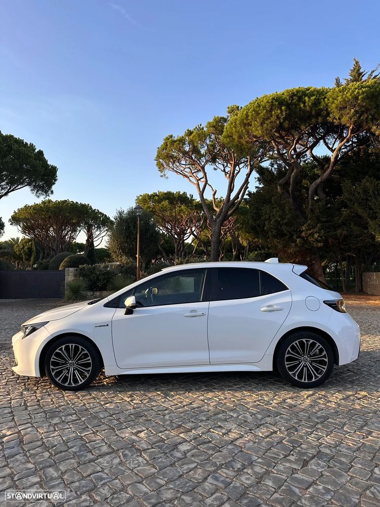 Toyota Corolla 1.8 Hybrid Comfort+P.Sport - 2