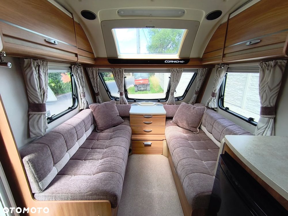 SWIFT CORNICHE 20/4 - 18